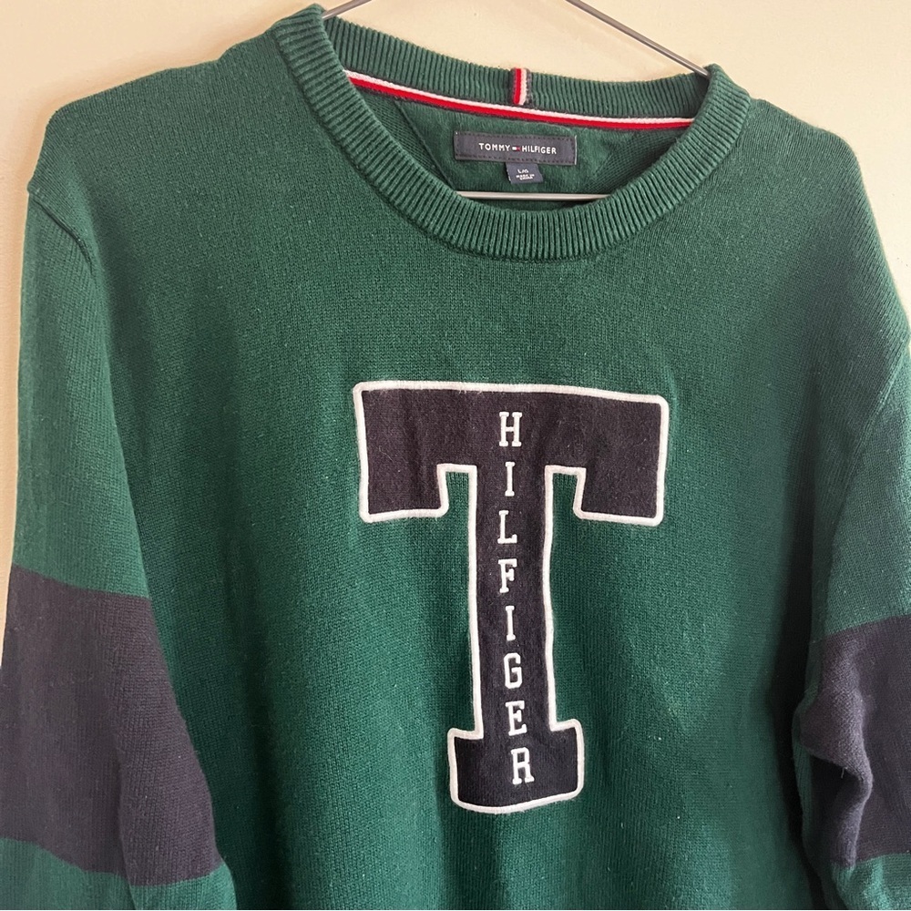 Tommy Hilfiger Green Classic Polo Preppy Rugby Striped Crew Neck Knit Sweater - Picture 2 of 6